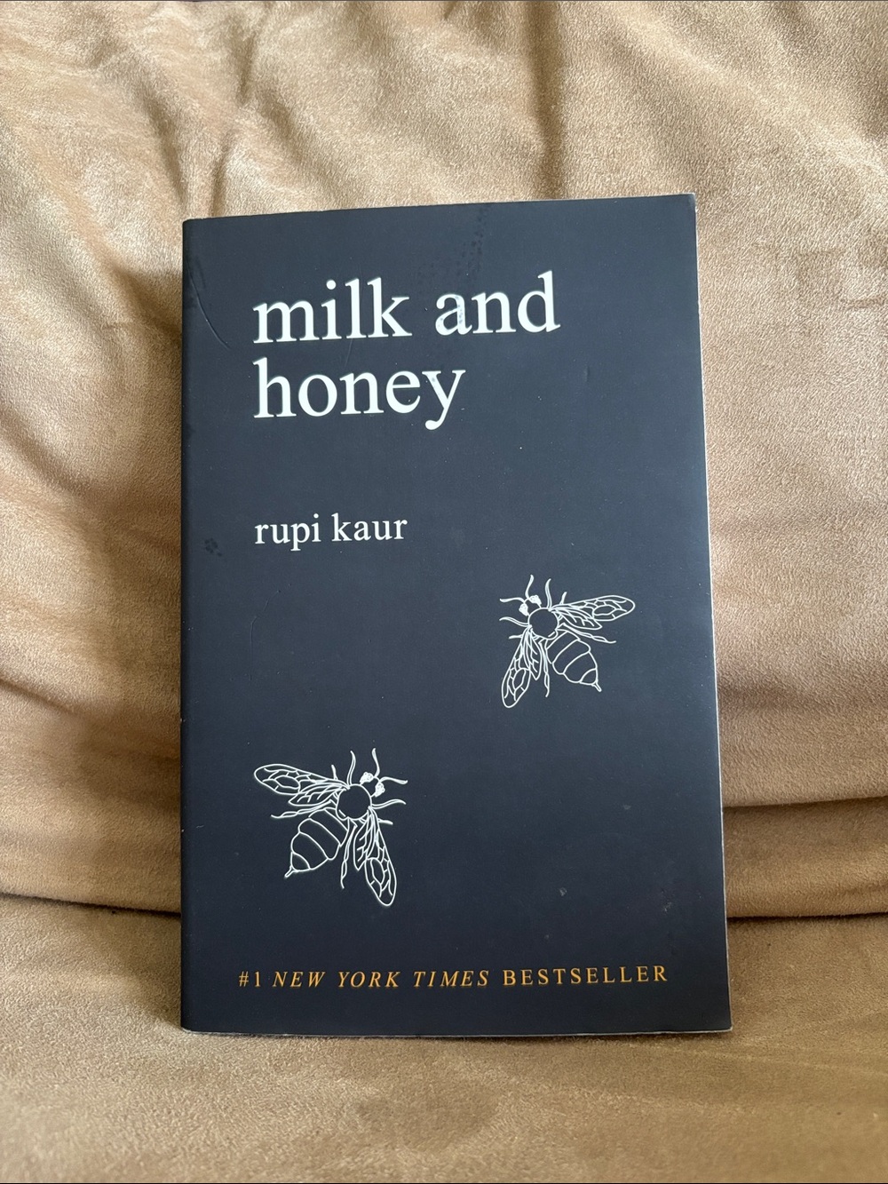 milk and honey by rupi kaur - Black Cover Poetry Book